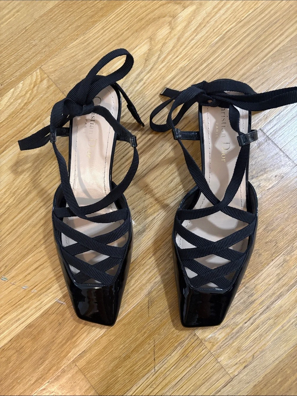 NWT Dior Laceup Pumps
